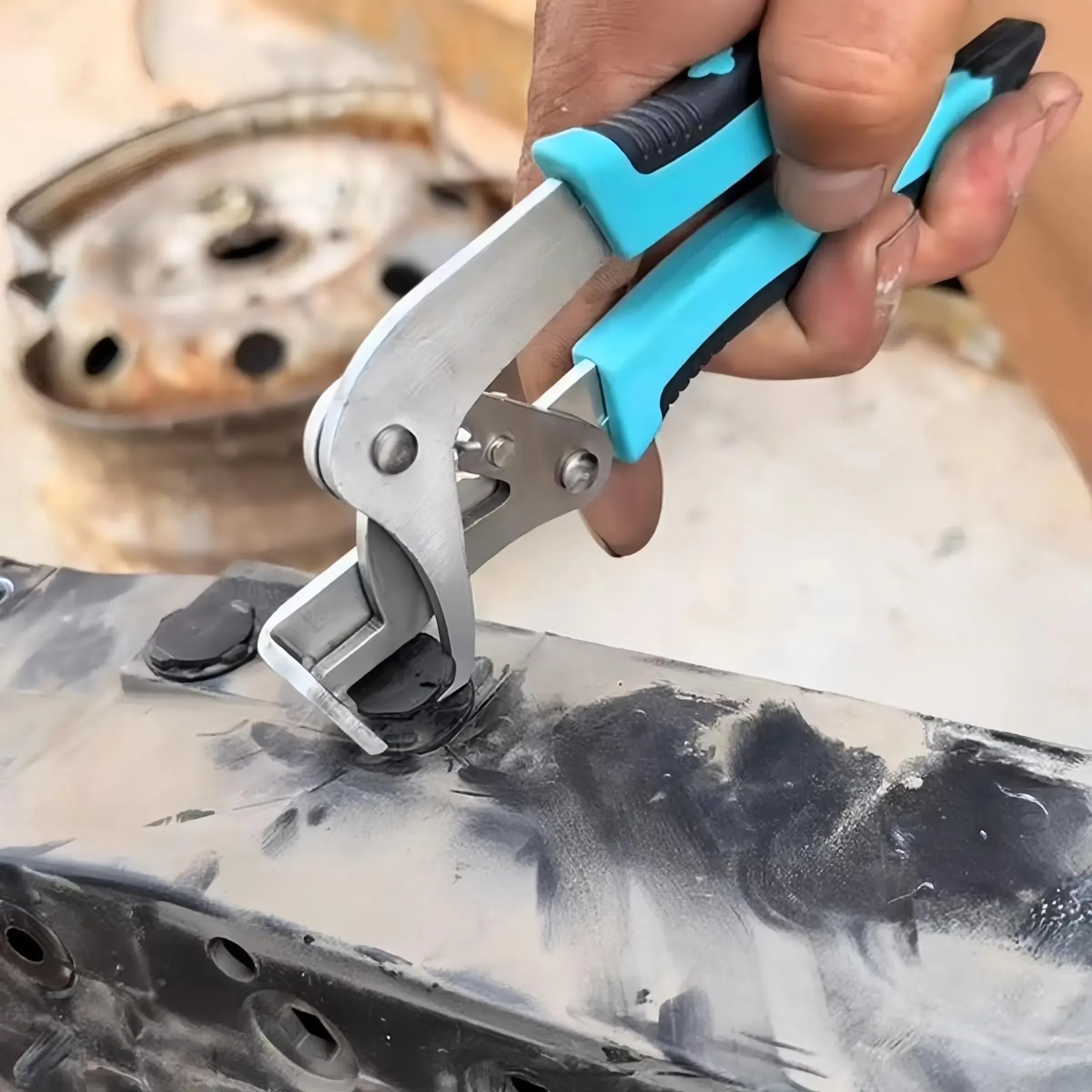 Mroace Multi-Functional Car Clip Disassembly Pliers